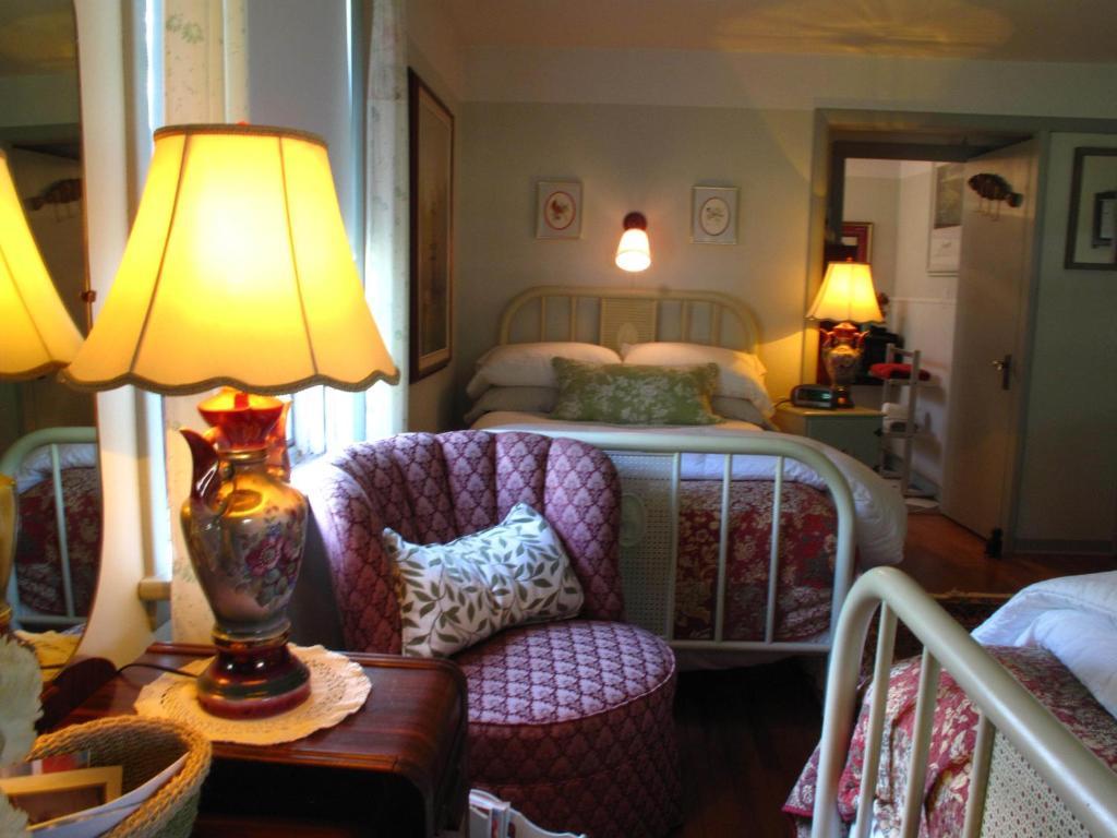 Omstead'S On Erie B&B Wheatley 객실 사진
