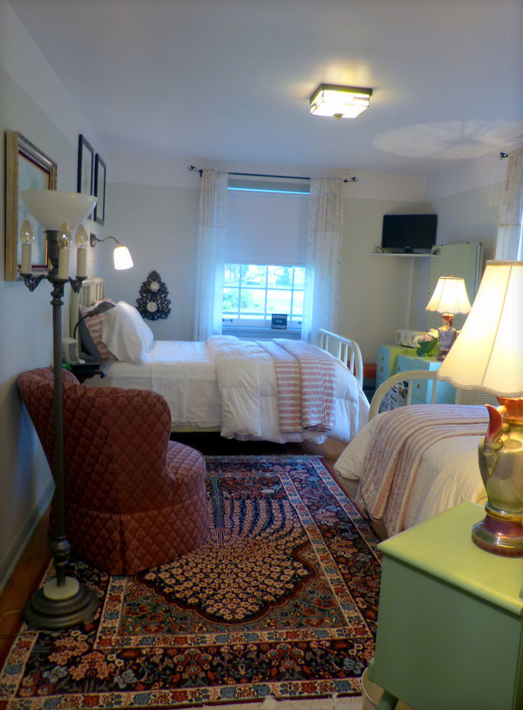 Omstead'S On Erie B&B Wheatley 외부 사진